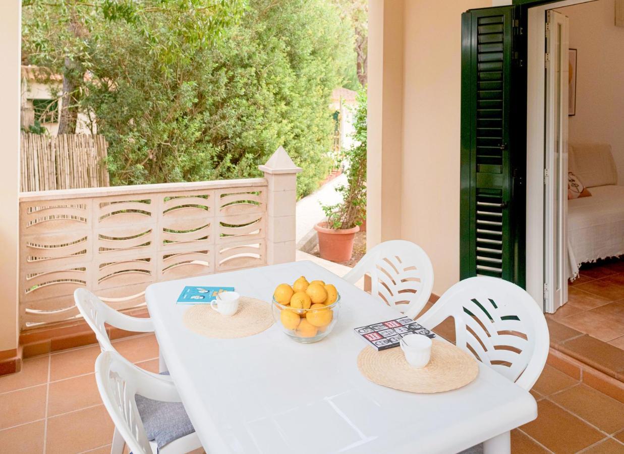 Apartamentos El Pino - Formentera Break Es Caló Exterior foto